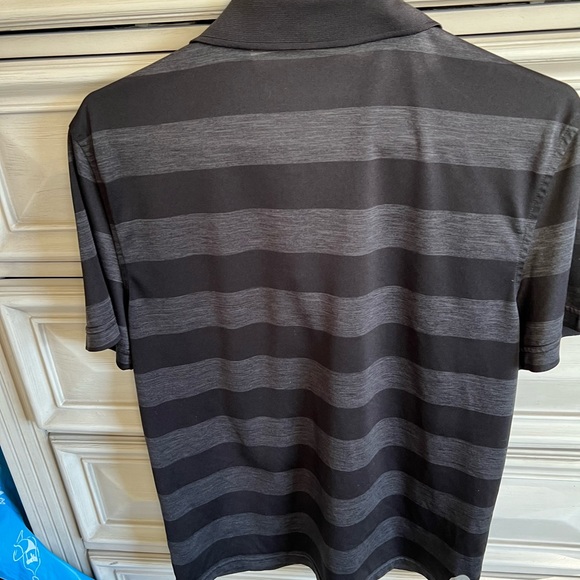 HEAD - Men’s stripped collared shirt! - Picture 4 of 5